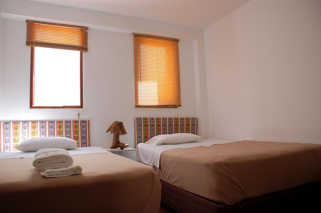 Hotel ViaVia Cafe Ayacucho Habitación foto