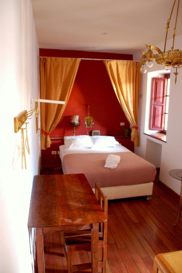 Hotel ViaVia Cafe Ayacucho Habitación foto